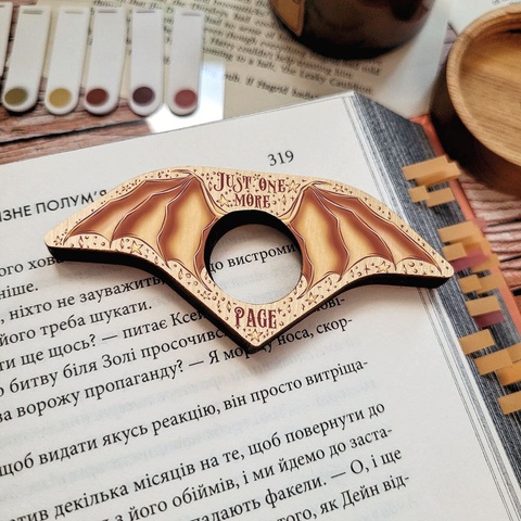 Page holder "Golden dragon wings"