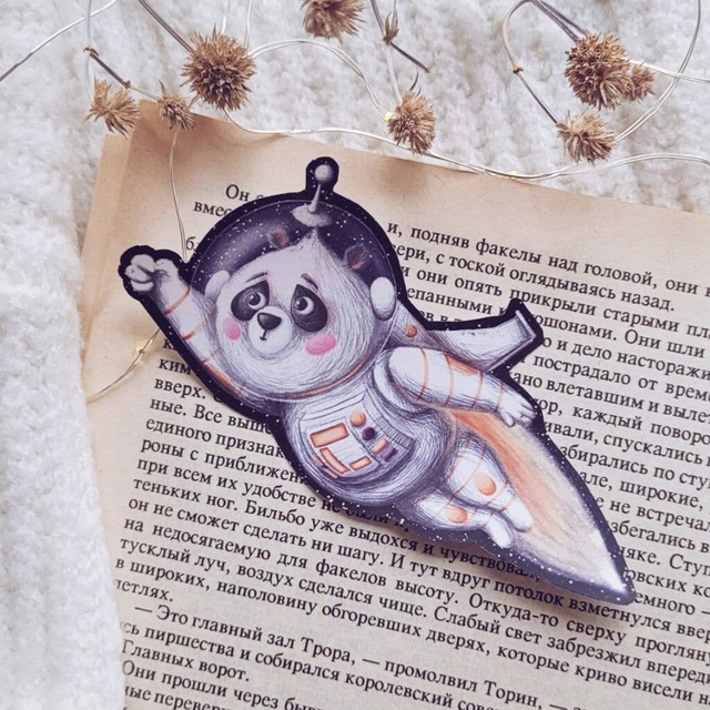 Sticker "Panda astronaut is in a hurry", Self-adhesive paper with matte lamination