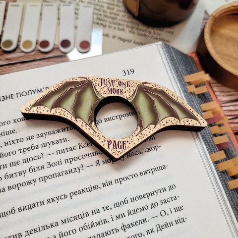 Page holder "Green dragon wings"