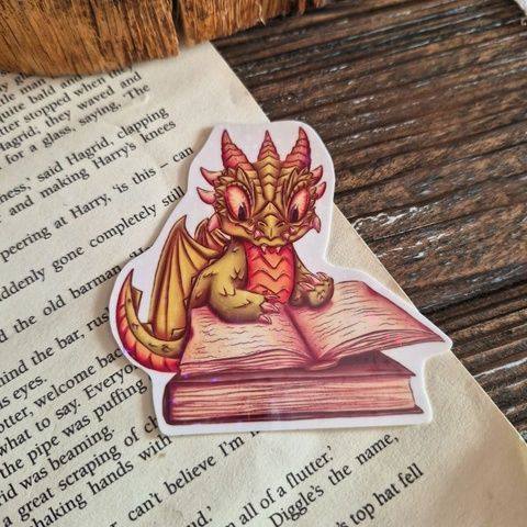 Стікери голографічний "Дракон з книжками 2", Плівка з голографічною ламінацією