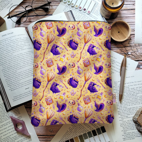 Book sleeve "The Moon Witch&rsquo;s Workshop 2", М