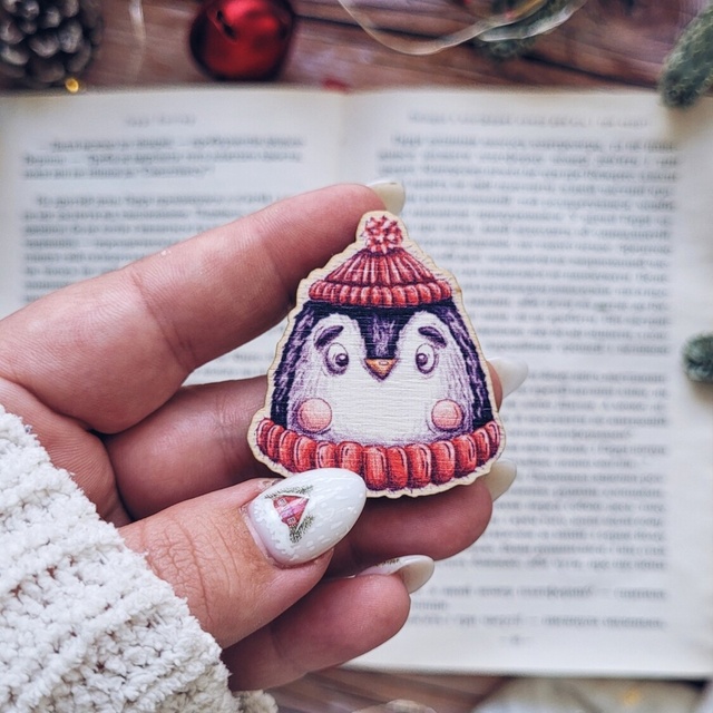 Badge " Penguin", Wood