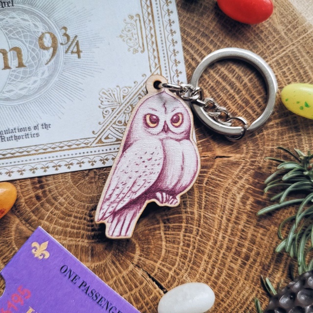 Keychain "Hedwig the owl", Wood