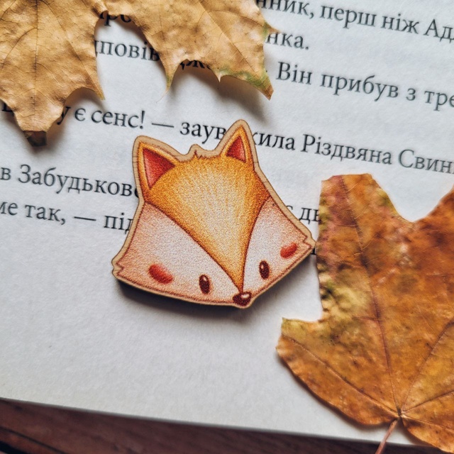 Badge "Fox", Wood